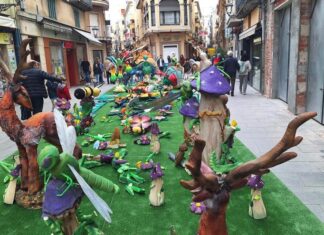 Sant Feliu de Guíxols celebra la 73a edició de Guíxols Flors al monestir sant-feliu-de-guixols-rep-la-primavera-amb-el-guixols-flors