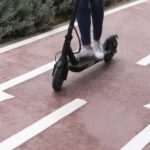 privat:-denuncien-50-conductors-de-patinets-en-dos-mesos-a-sant-feliu,-la-majoria-per-no-portar-casc