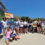 privat:-el-consell-municipal-d’infants-de-torroella-fa-una-donacio-en-alimentacio-per-a-la-protectora-apda