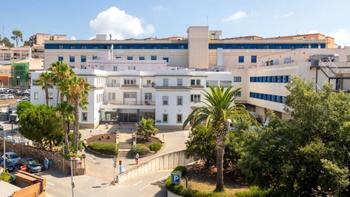 privat:-els-familiars-ja-poden-seguir-en-temps-real-el-proces-d’operacio-dels-pacients-a-l’hospital-de-palamos