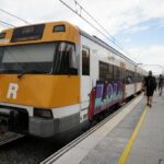 Els trens de Rodalies continuen aturats a tot Catalunya