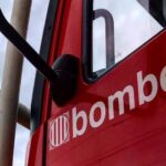 privat:-ensurt-a-palamos-per-un-autobus-amb-una-roda-en-flames
