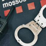 Detinguts tres homes a la Bisbal per robar amb violència els telèfons mòbils a tres joves