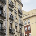 La compravenda d’habitatges s’enfila un 38,7% al maig i torna a situar-se per sobre de les 9.000 operacions