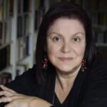 Care Santos: “A través de les cartes dels meus pares he pogut reconstruir la part emocional d’aquesta història d’amor” care santos