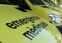 Dues persones ferides en un accident a la carretera de Palafrugell a Tamariu privat:-un-ferit-en-un-accident-d’un-cotxe-contra-la-mitjana-a-palafrugell