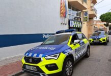La Policia Local de Palamós engega una campanya solidària de Nadal per recollir aliments per a famílies desfavorides privat:-la-policia-local-de-palamos-incorpora-dos-nous-cotxes-patrulla-al-seu-parc-mobil
