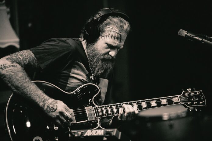mor-brent-hinds,-guitarrista-de-mastodon,-en-un-accident-de-moto-als-51-anys