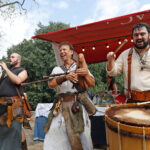 privat:-exit-del-mercat-medieval-de-castell-d’aro