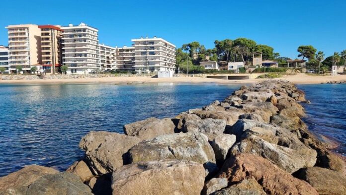 privat:-comencen-les-obres-d’estabilitzacio-de-les-platges-de-sant-antoni-i-d’es-monestri,-a-sant-antoni-de-calonge privat:-comencen-les-obres-d’estabilitzacio-de-les-platges-de-sant-antoni-i-d’es-monestri,-a-sant-antoni-de-calonge