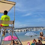 privat:-els-socorristes-de-palamos-fan-mes-d’un-miler-d’actuacions-durant-els-tres-mesos-d’estiu-a-les-platges-del-municipi
