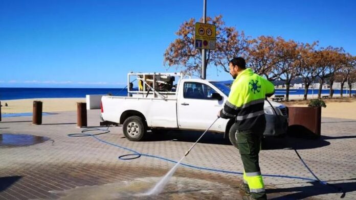 privat:-nomes-una-empresa-es-presenta-al-concurs-pel-servei-de-neteja-i-residus-a-palamos privat:-nomes-una-empresa-es-presenta-al-concurs-pel-servei-de-neteja-i-residus-a-palamos