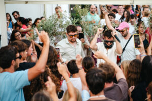 les-coffee-parties-de-ron-pujol-arriben-a-barcelona-i-lleida-amb-the-tyets-com-a-caps-de-cartell