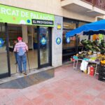 privat:-s’obre-“el-provisional”,-l’equipament-alternatiu-que-acollira-els-paradistes-metre-s’executen-les-obres-de-reforma-integral-del-mercat-municipal