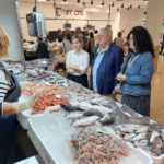 privat:-s’obre-“el-provisional”,-l’equipament-alternatiu-que-acollira-els-paradistes-metre-s’executen-les-obres-de-reforma-integral-del-mercat-municipal