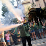 privat:-dues-cercaviles-amb-mes-d’una-desena-de-besties-de-foc-per-celebrar-els-40-anys-dels-dracs-de-la-bisbal
