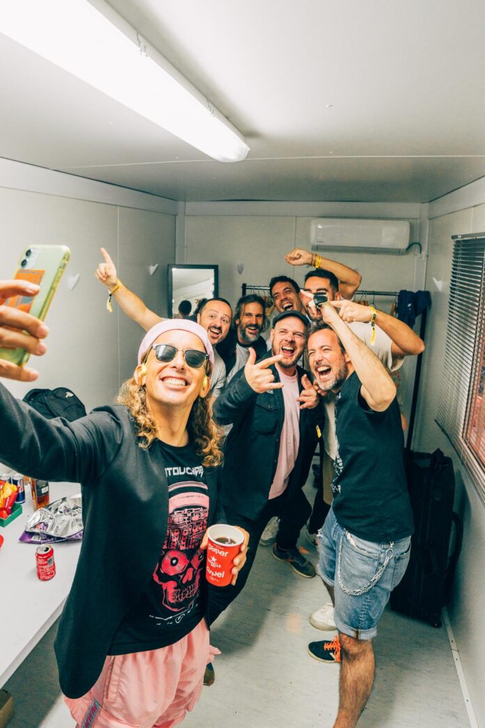 buhos-celebra-20-anys-de-trajectoria-amb-una-gira-especial-de-nomes-20-concerts-per-catalunya buhos-celebra-20-anys-de-trajectoria-amb-una-gira-especial-de-nomes-20-concerts-per-catalunya