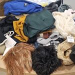 privat:-cacades-dues-lladres-multireincidents-amb-perruca-despres-de-robar-en-dues-botigues-de-platja-d’aro