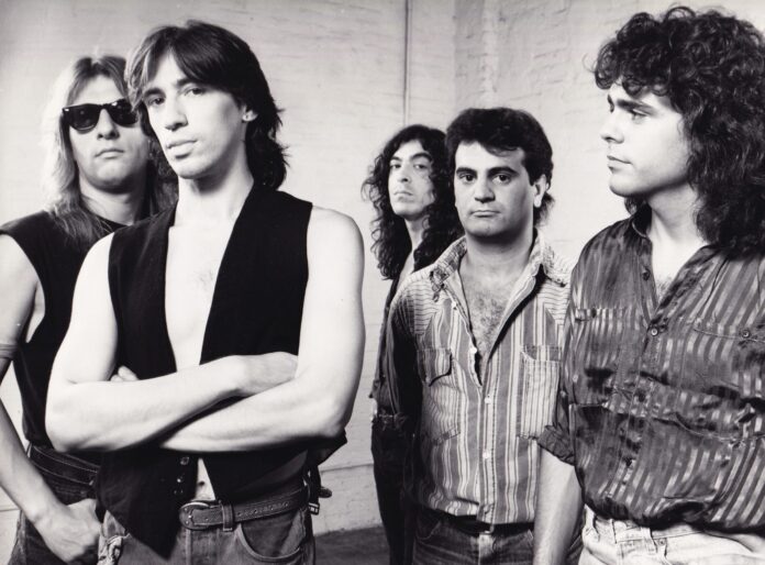 sopa-de-cabra-inicia-la-gira-del-40e-aniversari-amb-un-concert-a-razzmatazz