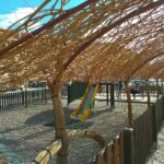 privat:-inauguracio-de-l’umbracle-de-vimet-al-parc-infantil-de-la-placa-1-d’octubre-de-l’estartit