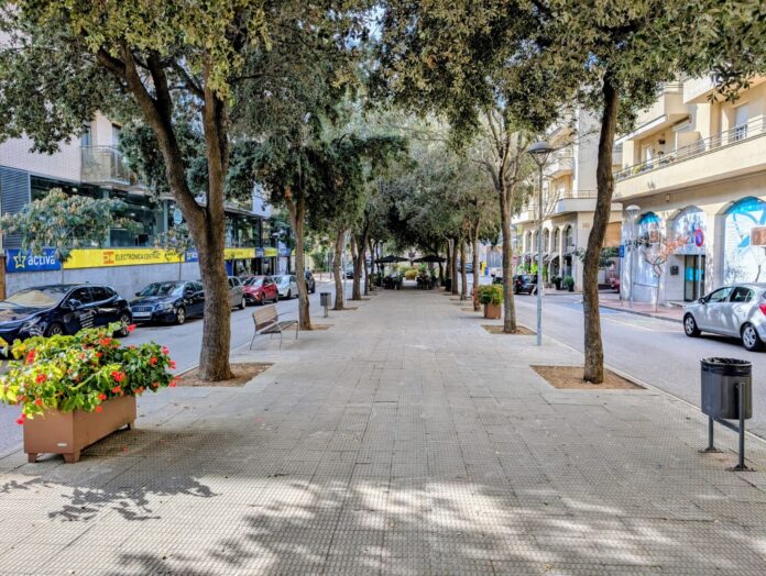 privat:-sant-feliu-inverteix-dos-cents-mil-euros-en-els-asfaltatges-de-la-campanya-de-tardor