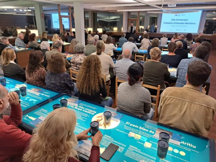 privat:-es-commemora-a-palamos-el-25e-aniversari-de-la-catedra-d’estudis-maritims