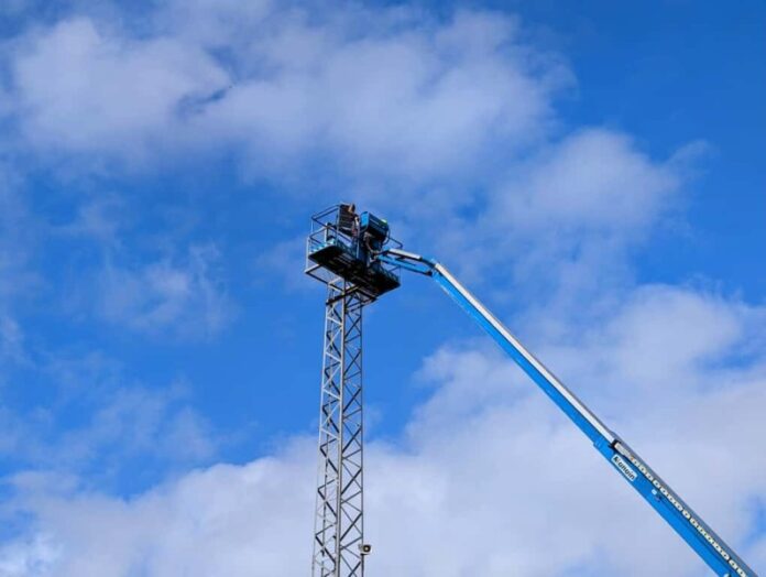 privat:-sant-feliu-inverteix-116.000-euros-en-la-millora-de-la-illuminacio-i-installacio-electrica-dels-camps-de-futbol