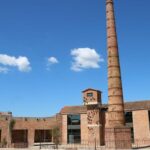 privat:-roben-en-dos-bars-i-al-museu-terracota-de-la-bisbal-en-una-sola-nit