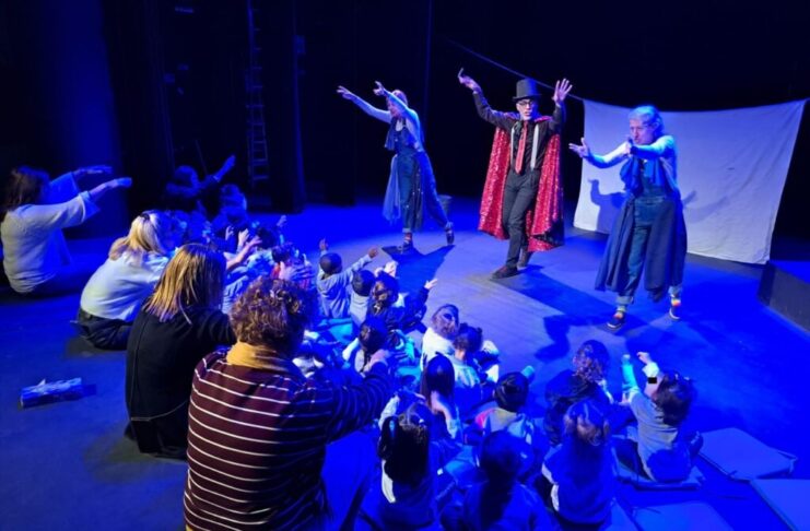 Comença el “Programa d’arts escèniques i música per a escolars” amb 1.578 nens i nenes participants a Palamós i Vall-llobrega privat:-s’inicia-el-“programa-d’arts-esceniques-i-musica-per-a-escolars”-del-curs-2025-26,-amb-les-sessions-dedicades-al-teatre