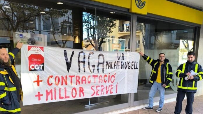 privat:-els-treballadors-de-correus-a-palafrugell-comencen-la-vaga