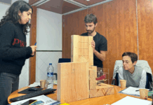 La Capella del Carme de Palamós inaugura “Penjant d’un fil”, l’obra guanyadora de la Biennal d’Art Ezequiel Torroella privat:-arnau-toscano-i-maria-borrego-es-converteixen-en-els-guanyadors-de-la-segona-edicio-de-la-biennal-d’art-ezequiel-torroella-de-palamos