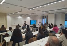 Una trentena d’empresaris assisteixen a la jornada sobre el sistema VERIFACTU a la Bisbal d’Empordà