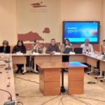 privat:-el-govern-assigna-una-produccio-de-784-mw-d’energia-solar-i-568,7-d’eolica-al-baix-emporda-en-el-plater