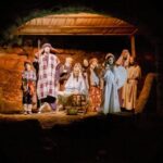 privat:-el-pessebre-vivent-teatralitzat-de-begur-aplega-240-espectadors-en-l’edicio-2025
