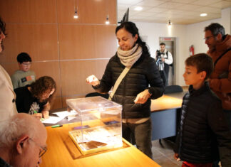 Els veïns de la Tallada d’Empordà rebutgen la instal·lació de quatre aerogeneradors al municipi tallada