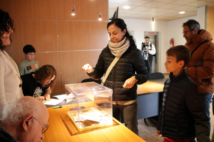 6123b57d-80b9-4b54-bba7-0923493e8b52 tallada