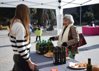 La DOP Oli de l’Empordà presenta l’oli nou i estrena un pack de Nadal