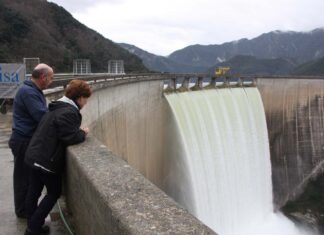 Susqueda i El Pasteral comencen a desembassar per gestionar el risc d’inundacions pel temporal