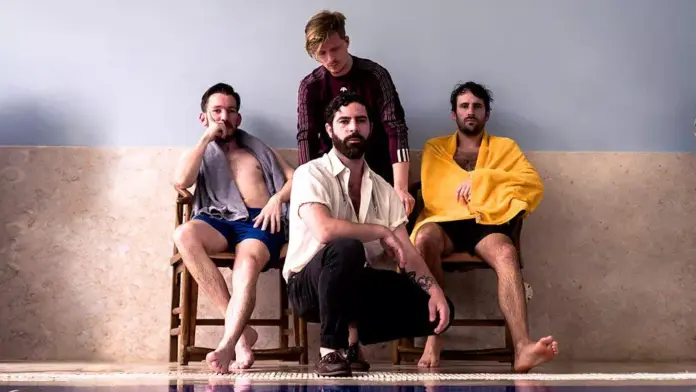 foals-insinuen-un-nou-album-per-al-2026-amb-un-missatge-enigmatic-a-les-xarxes