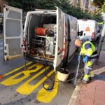 privat:-es-reforcen-els-treballs-de-neteja-preventiva-d’embornals-davant-la-previsio-de-pluges