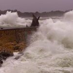 privat:-busquen-un-home-arrossegat-per-la-riera-amb-el-seu-cotxe-a-palau-sator