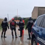 privat:-els-bombers-mantenen-per-aire-la-recerca-de-l’home-desaparegut-a-palau-sator-a-l’espera-que-baixi-el-cabal-del-riu