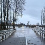 privat:-el-temporal-fa-desbordar-el-ter-a-verges-i-obliga-a-tallar-el-pont-d’acces-i-sortida-al-municipi