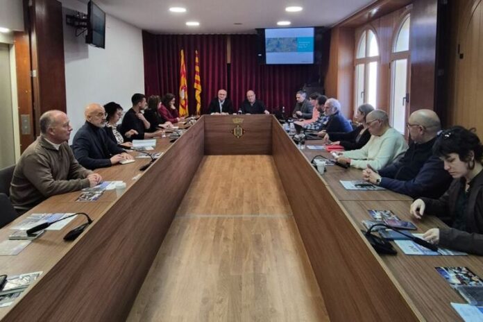 privat:-la-generalitat-anuncia-una-inversio-de-50-milions-d’euros-per-millorar-les-carreteres-del-baix-ter privat:-la-generalitat-anuncia-una-inversio-de-50-milions-d’euros-per-millorar-les-carreteres-del-baix-ter