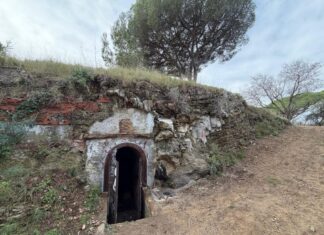 En marxa els treballs per consolidar els túnels de la bateria de costa del Molí de Vent de Palamós privat:-en-marxa-els-treballs-de-consolidacio-dels-tunels-de-la-bateria-de-costa-del-moli-de-vent