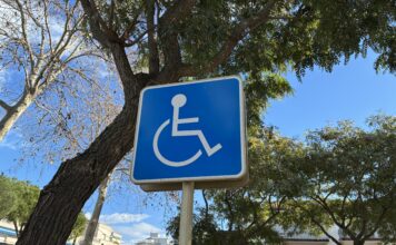 La millora de l’accessibilitat turística a Platja d’Aro s’aconsegueix des de la col·laboració pública i privada