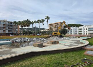 Calonge i Sant Antoni substitueix la font de la plaça d’Otívar per una nova zona verda