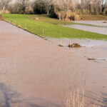Els pagesos del Baix Ter lamenten que “cada vegada” que hi ha un temporal acaben amb els camps negats
