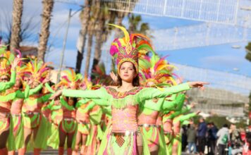 La Rua de Carnaval de Platja d’Aro reuneix 67 colles i més de 5.000 figurants