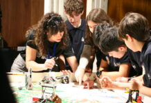 L’equip Estanys guanya la First Lego League a Girona i anirà a la final estatal de Burgos
